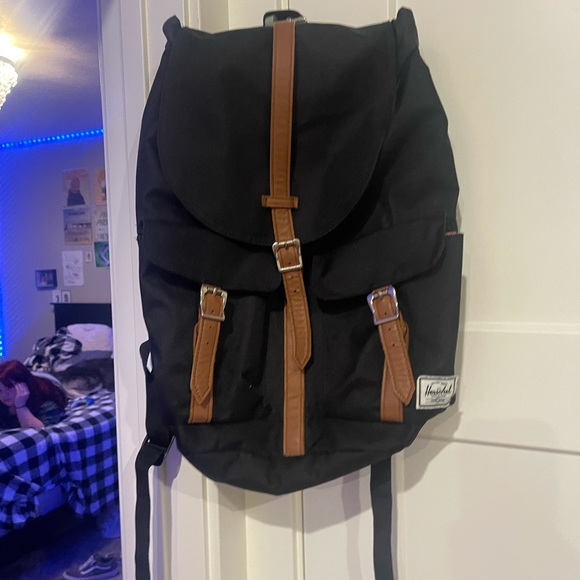 Herschel Supply Company Other - Herschel backpack